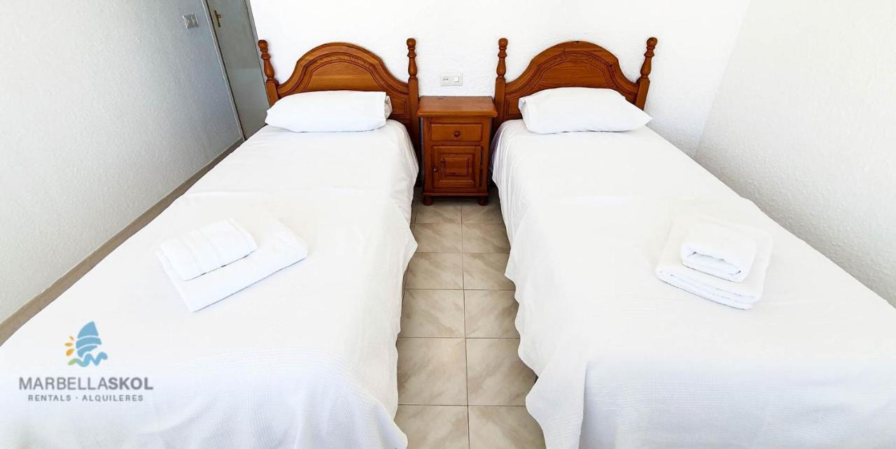 Skol 701. One Bedroom Duplex With Exceptional Sea Views. Marbella Zewnętrze zdjęcie
